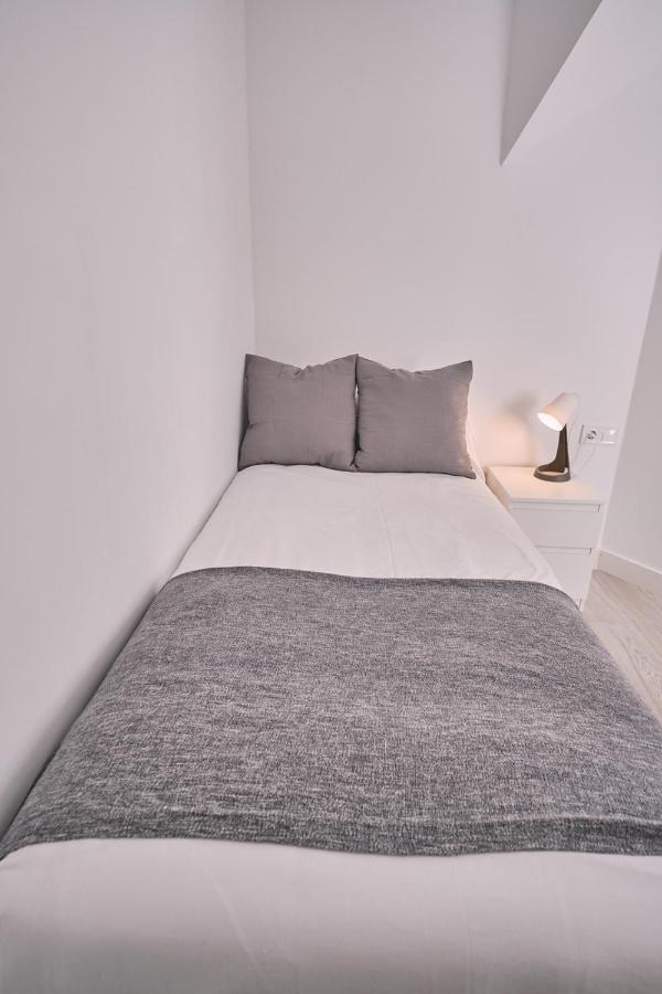 Dada Coliving & Rooms By Serendipia Turismo Сантьяго-де-Компостела Экстерьер фото