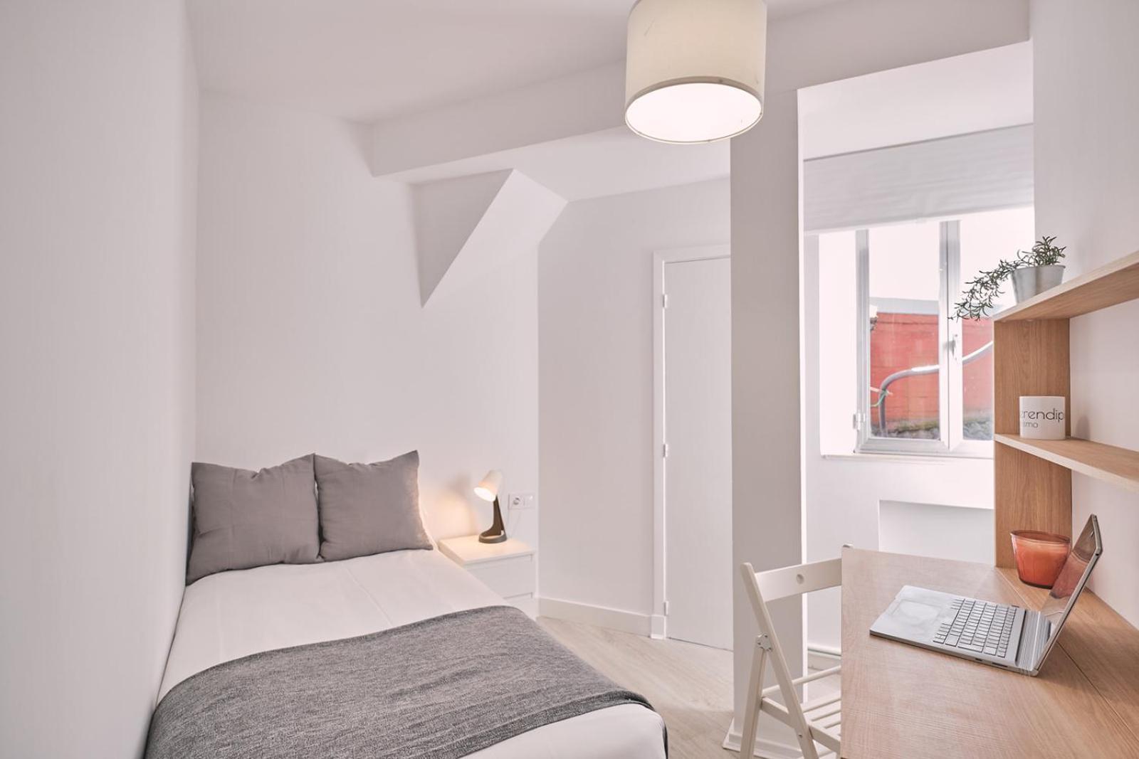 Dada Coliving & Rooms By Serendipia Turismo Сантьяго-де-Компостела Номер фото
